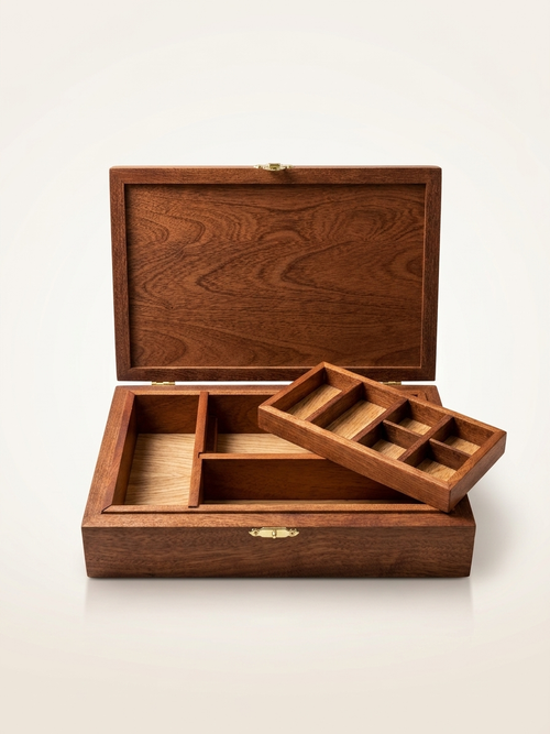 Écrin Signature — Coffret à bijoux en acajou massif